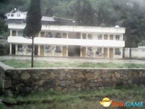 贵州老师强奸12名女生：案发学校校长已被免职