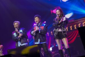 鑽石舞台開演！胡瓜聲音沙啞　登場前急打3針開嗓